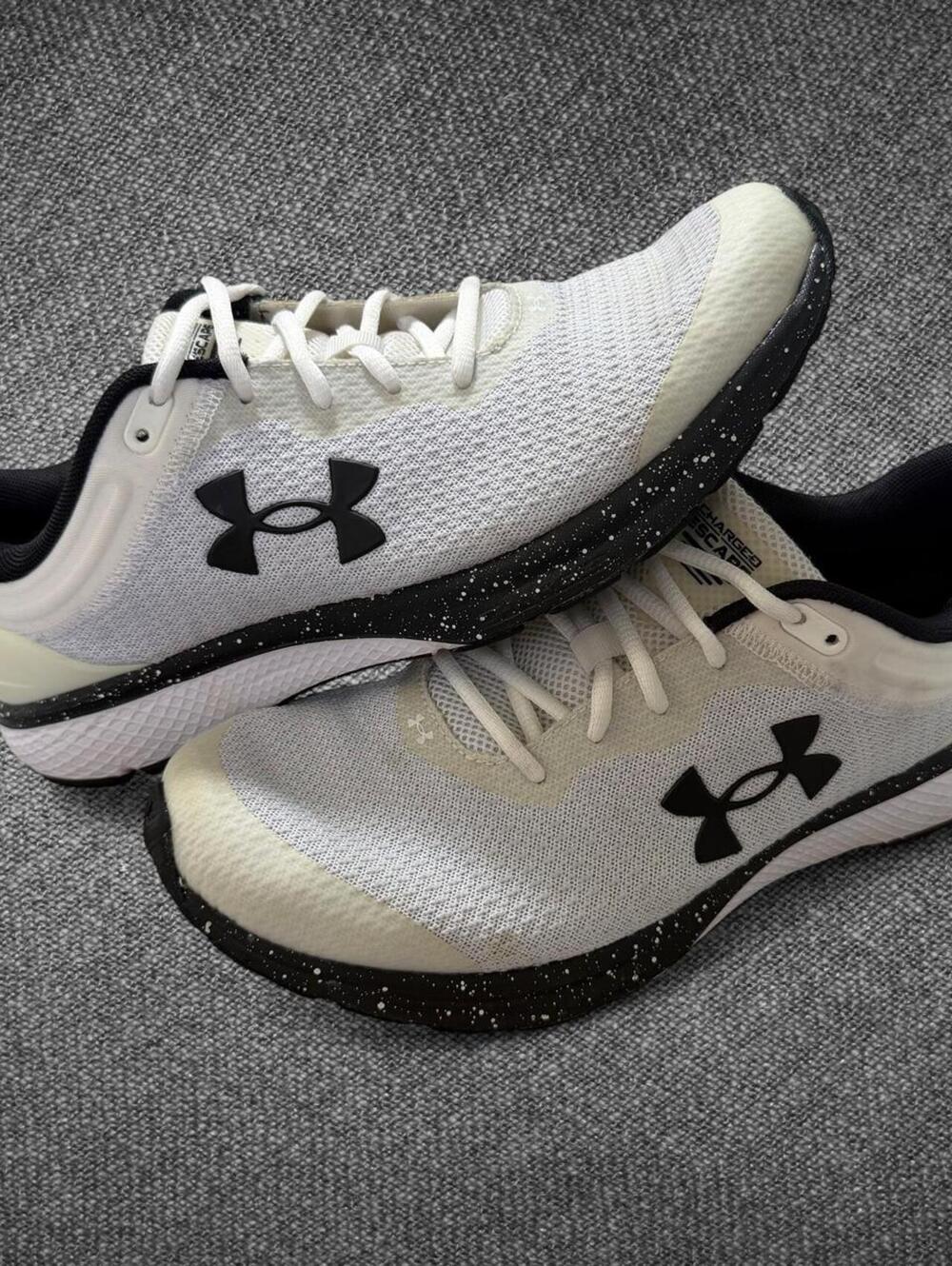 Under Armour Charged Escape 2 Running Shoes Men 10.5